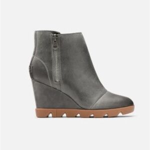 Stylish Sorel Joan of Artic Uptown Gray Ankle Boots 9.5 Water Resistant EUC